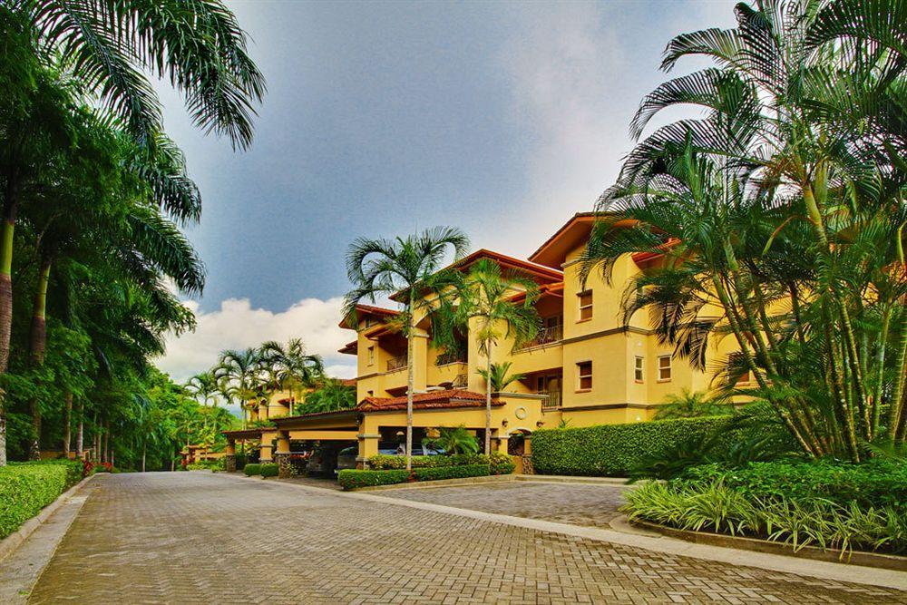 Hrg Condos At Los Suenos Jacó Exteriör bild